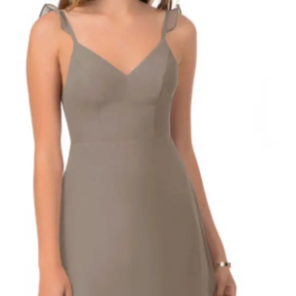 Azazie Everlee in Taupe - Picture 1 of 6